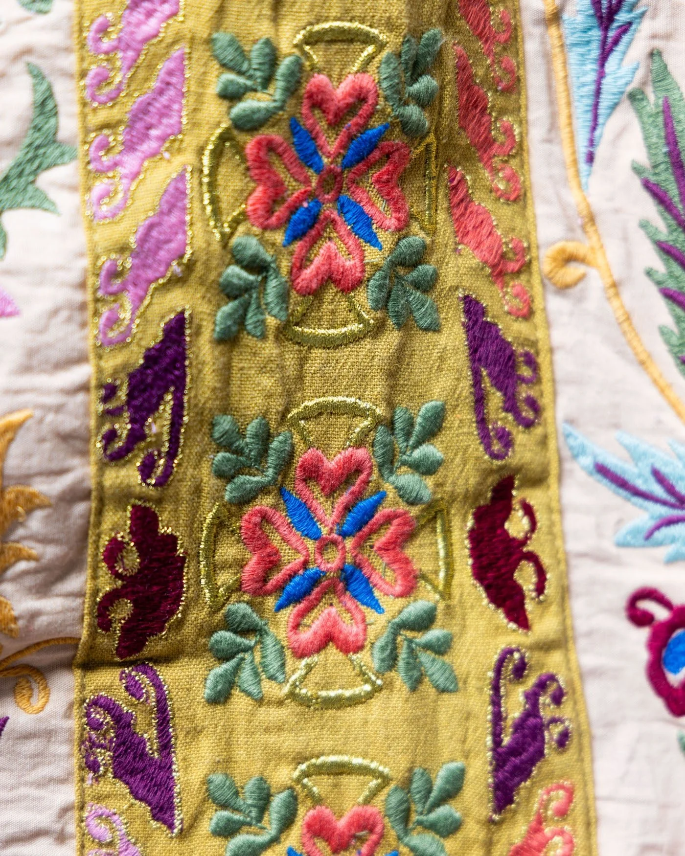 Abbey Floral Embroidered Carry-All Tote Bag - Image 4