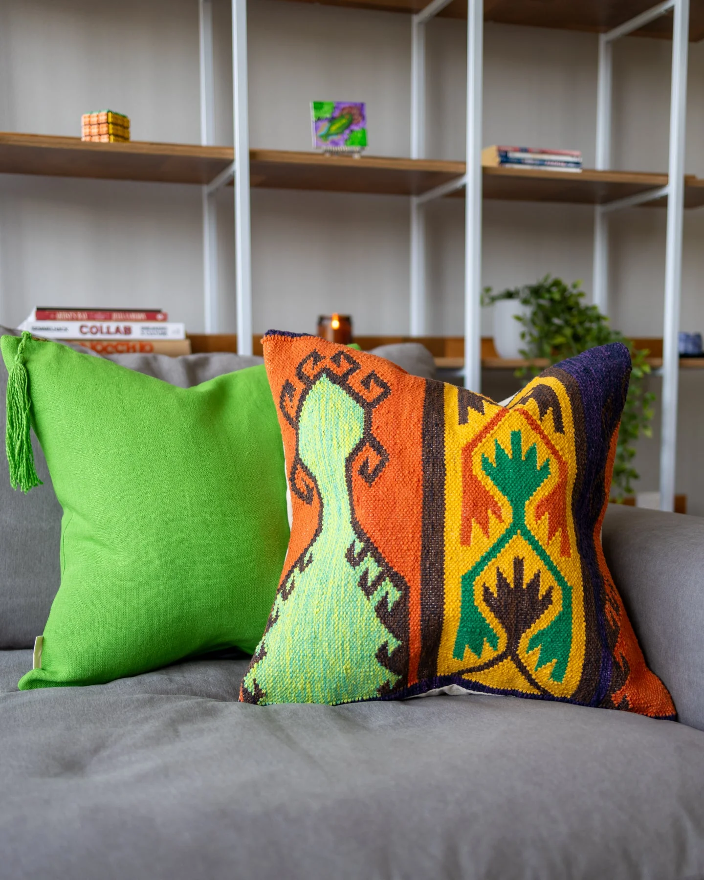 Avik Organic Cotton Kilim Throw Pillow - Image 5