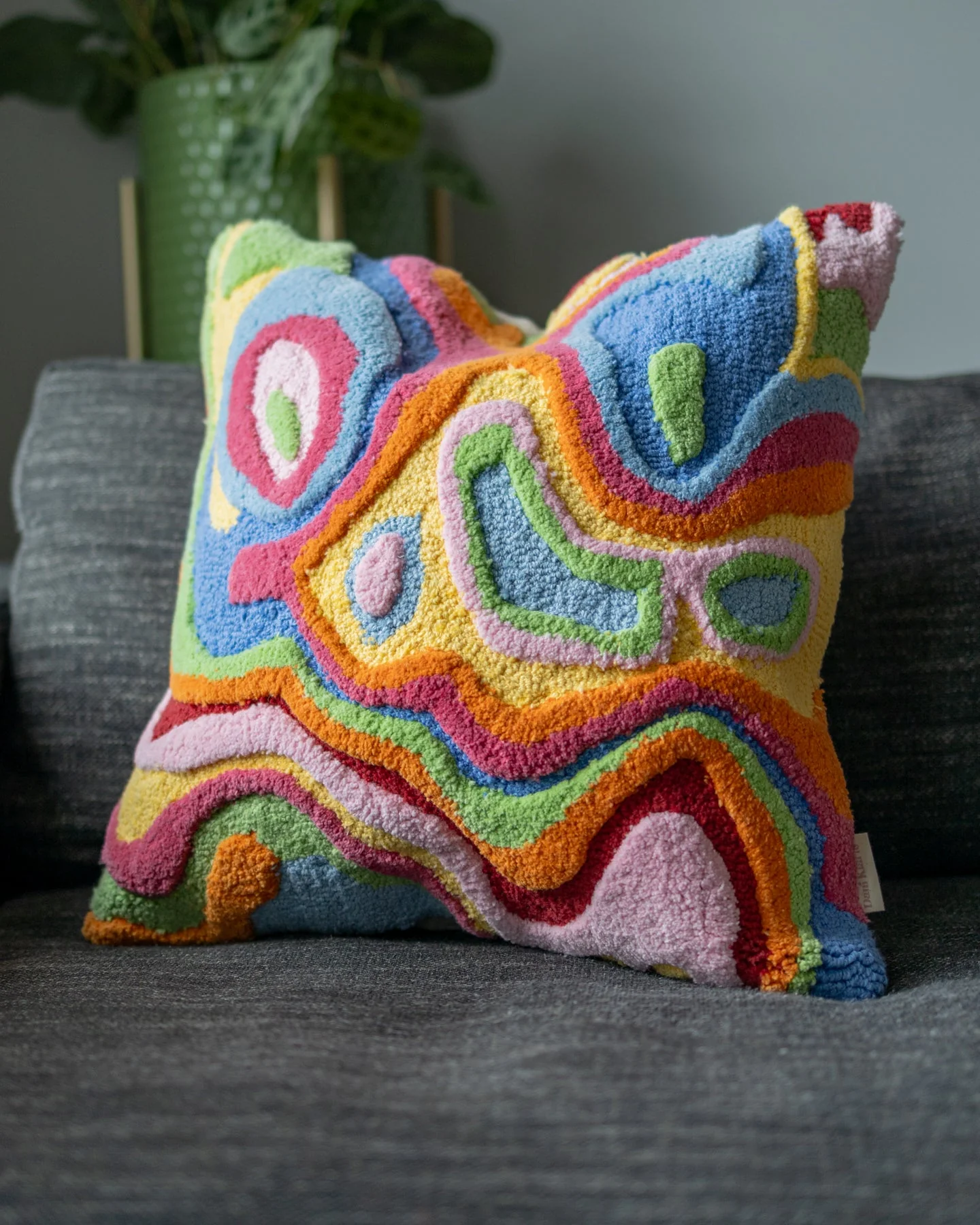 Bellows Organic Cotton Abstract Throw Pillow - Image 3