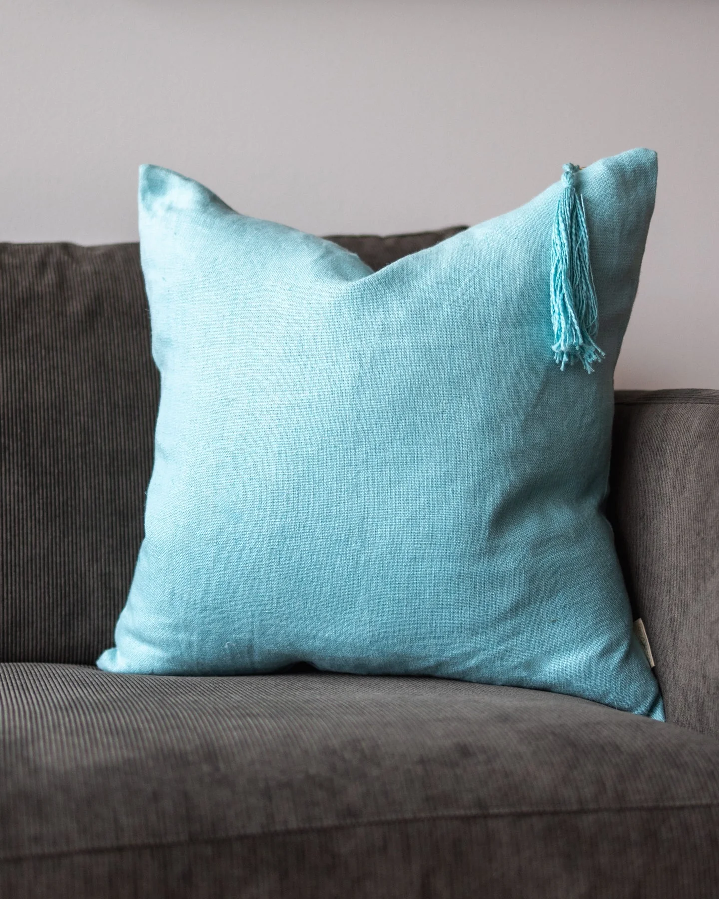 Chiara Organic Linen Throw Pillow - Image 3