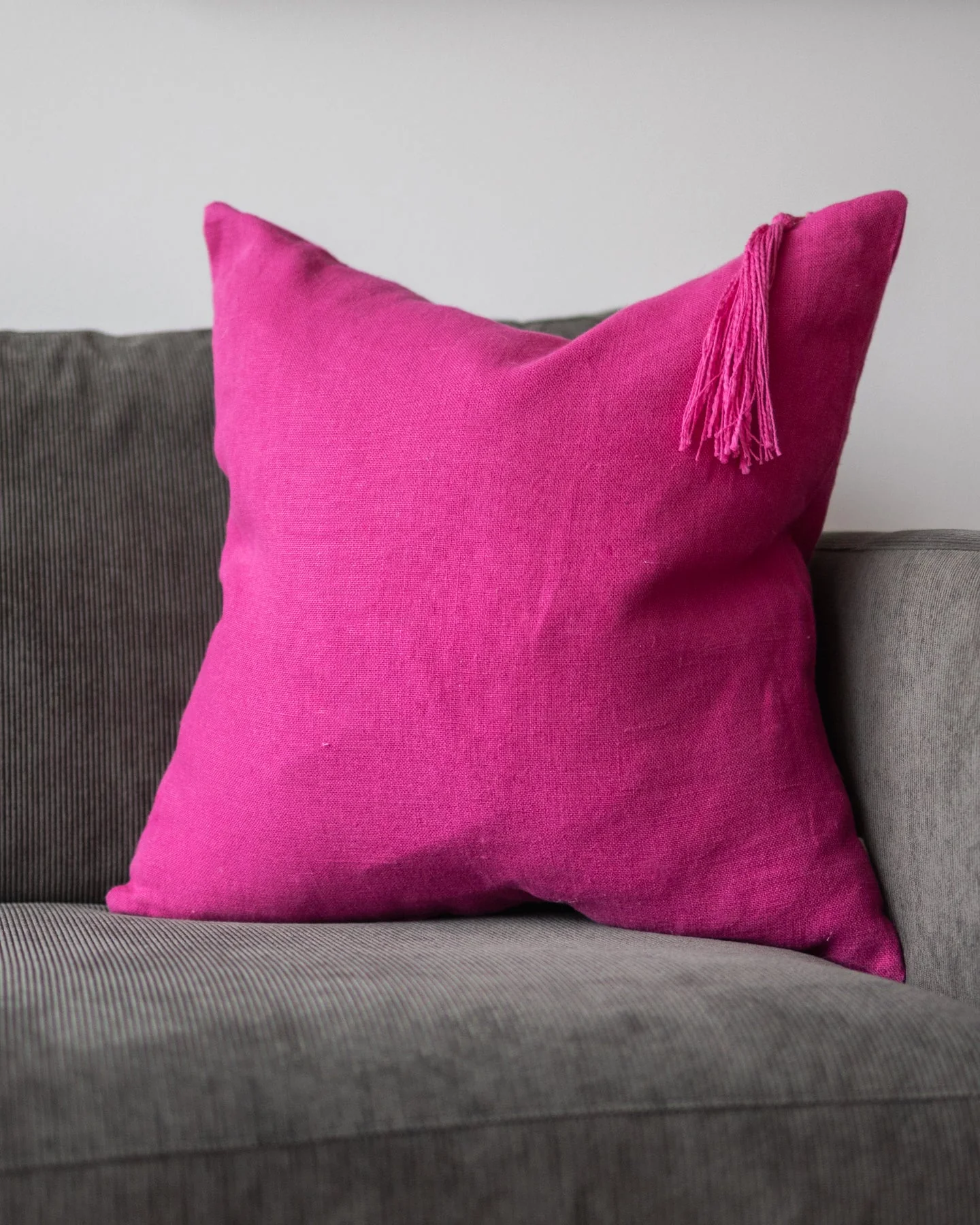 Chiara Organic Linen Throw Pillow - Image 13
