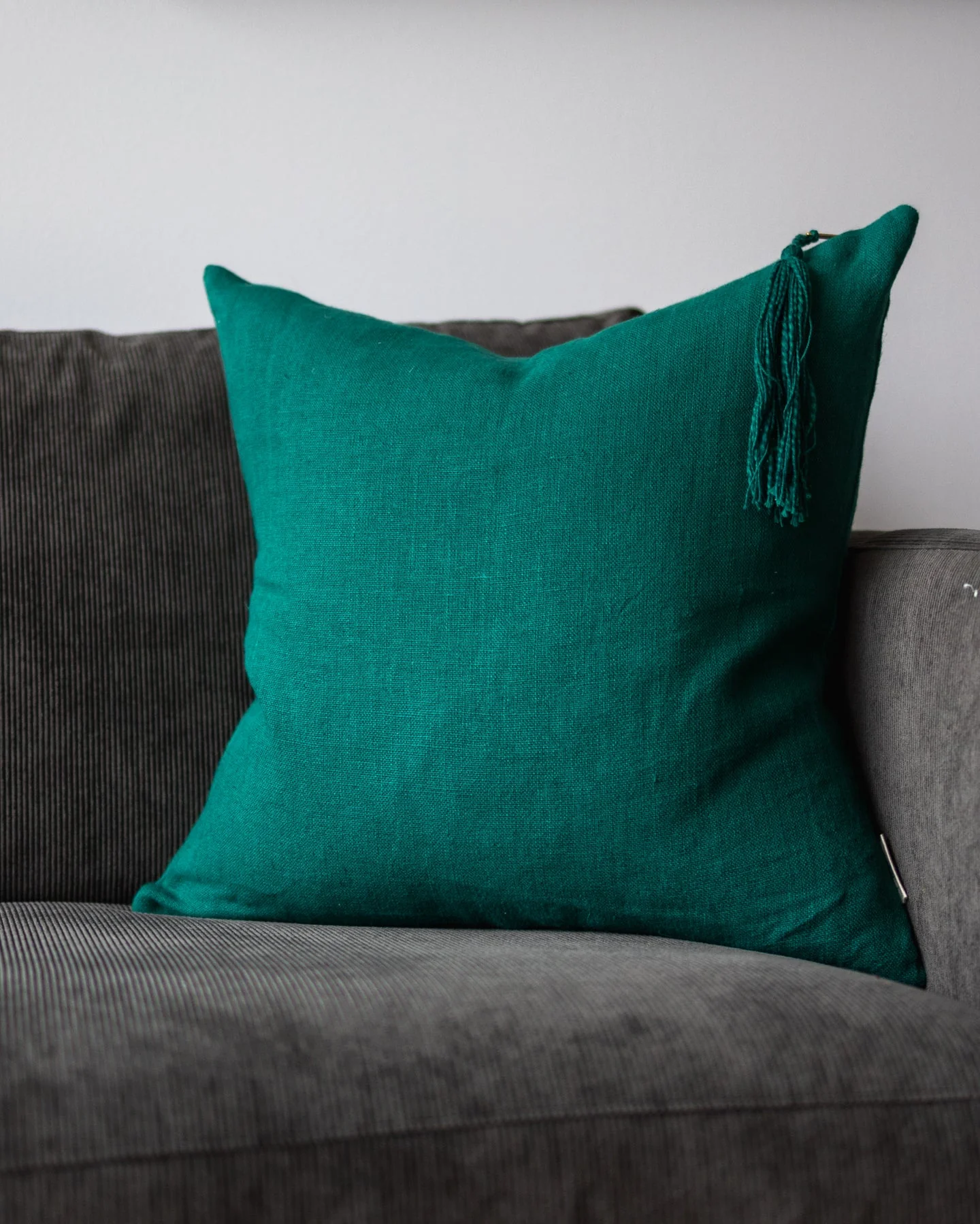 Chiara Organic Linen Throw Pillow - Image 16