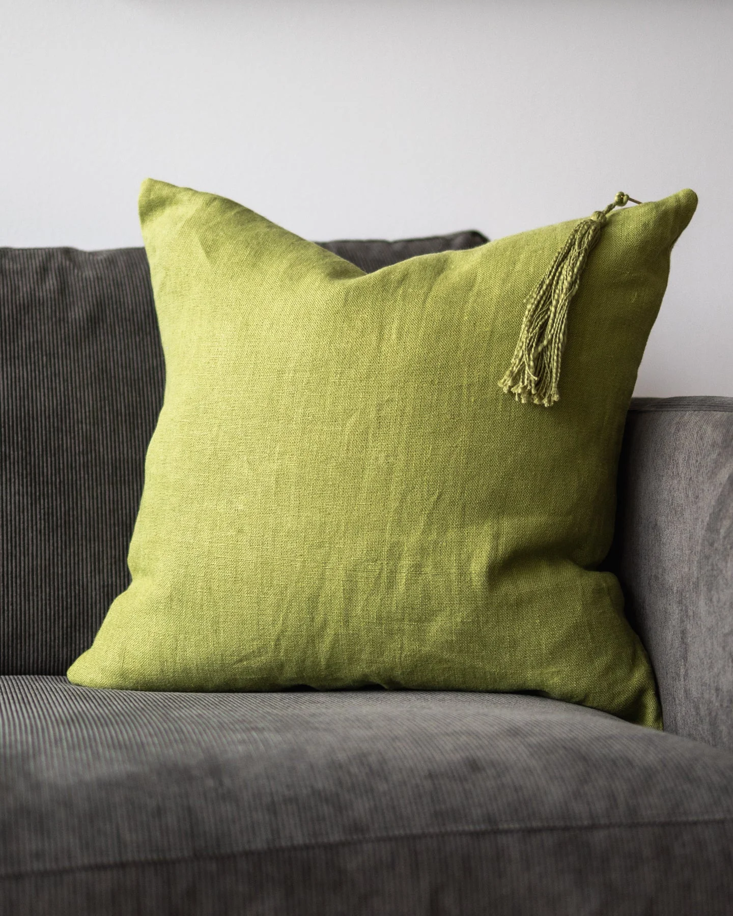 Chiara Organic Linen Throw Pillow - Image 4