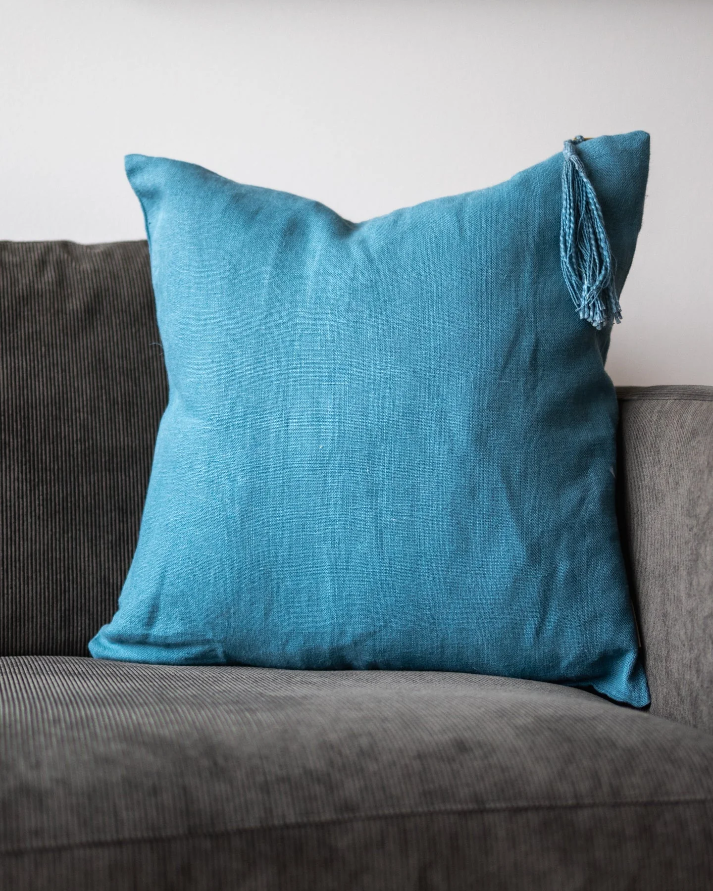 Chiara Organic Linen Throw Pillow - Image 7