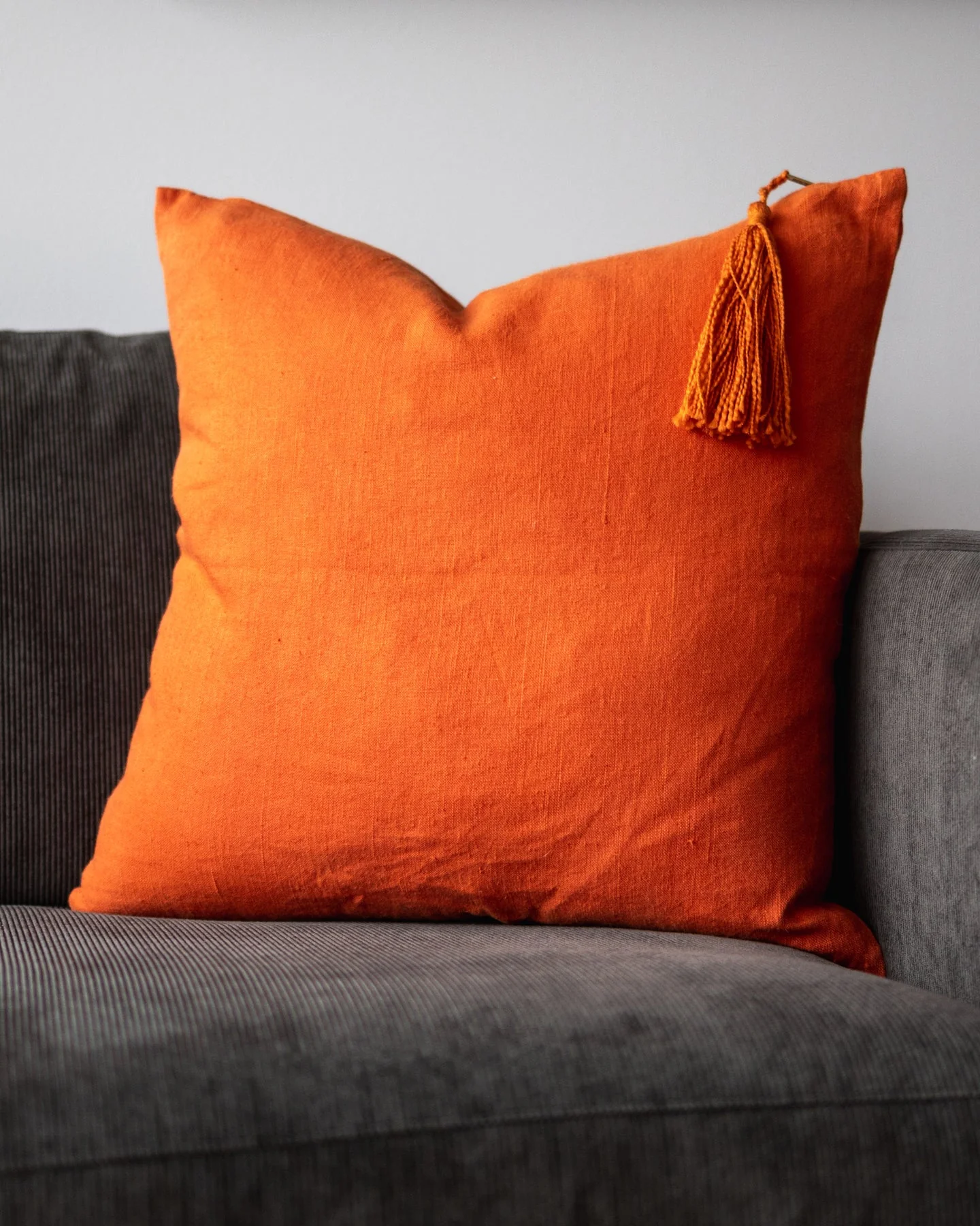 Chiara Organic Linen Throw Pillow - Image 9