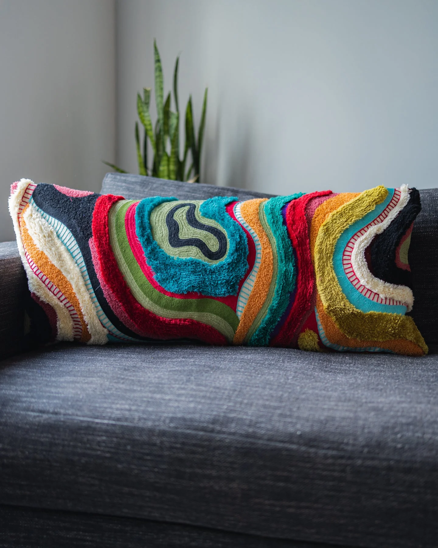 Echo Organic Cotton Abstract Lumbar Pillow - Image 5