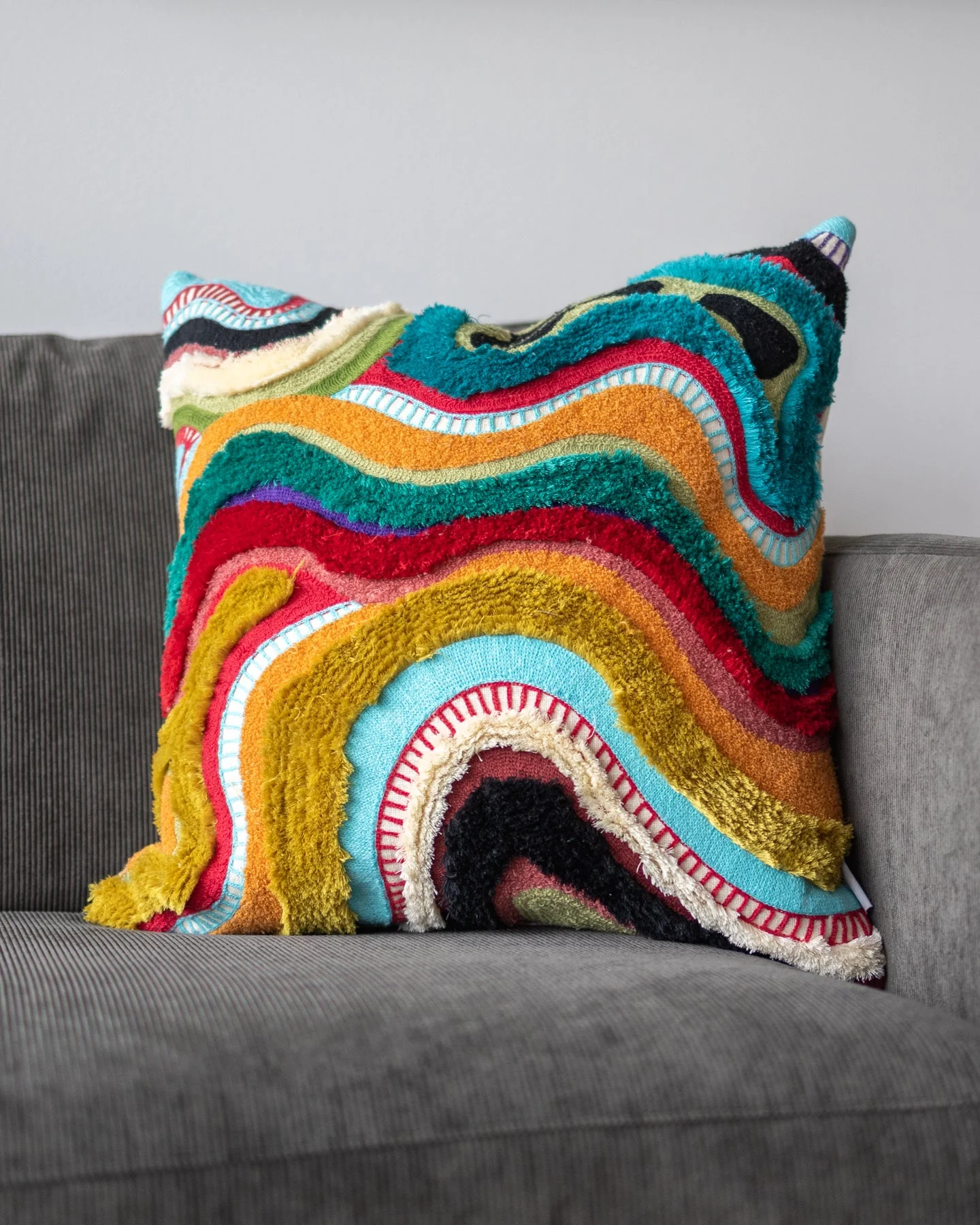 Echo Organic Cotton Abstract Throw Pillow - Image 10