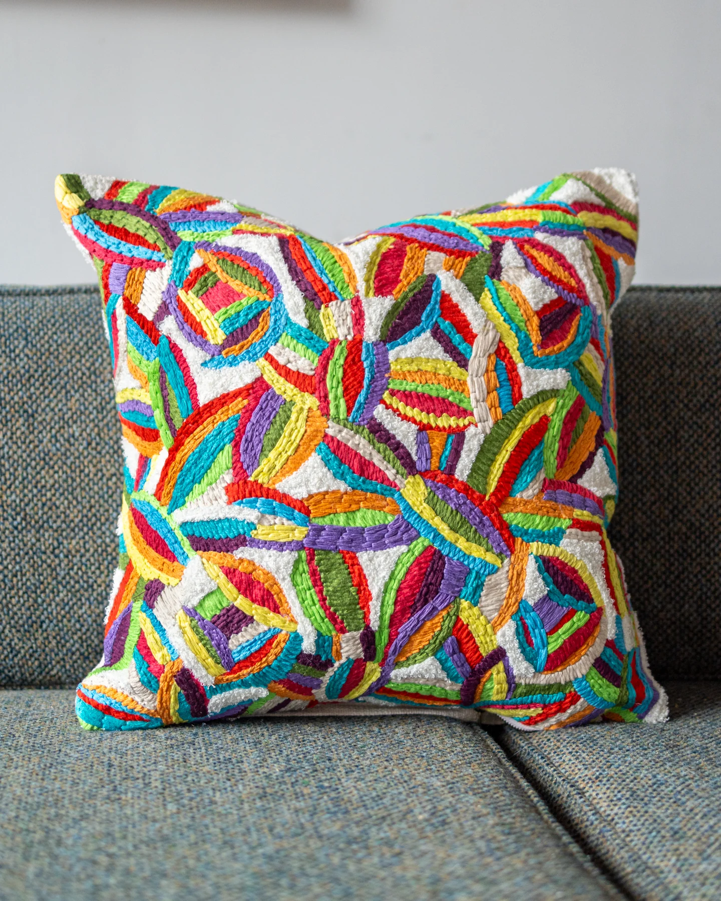 Falu Organic Cotton Abstract Throw Pillow - Image 3