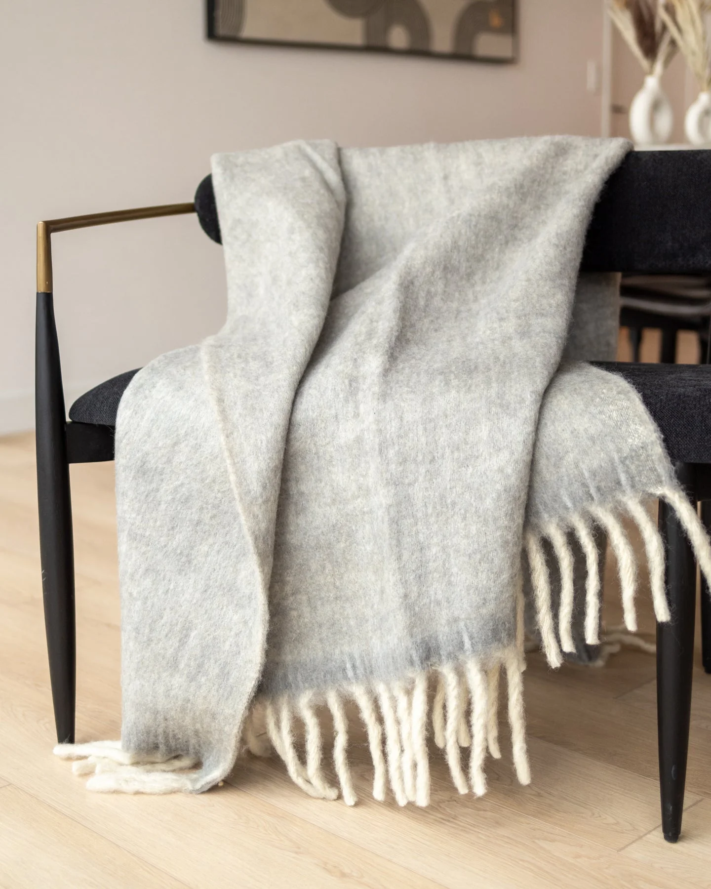 Gal Organic Brushed Wool Throw Blanket with Tassels - Image 3