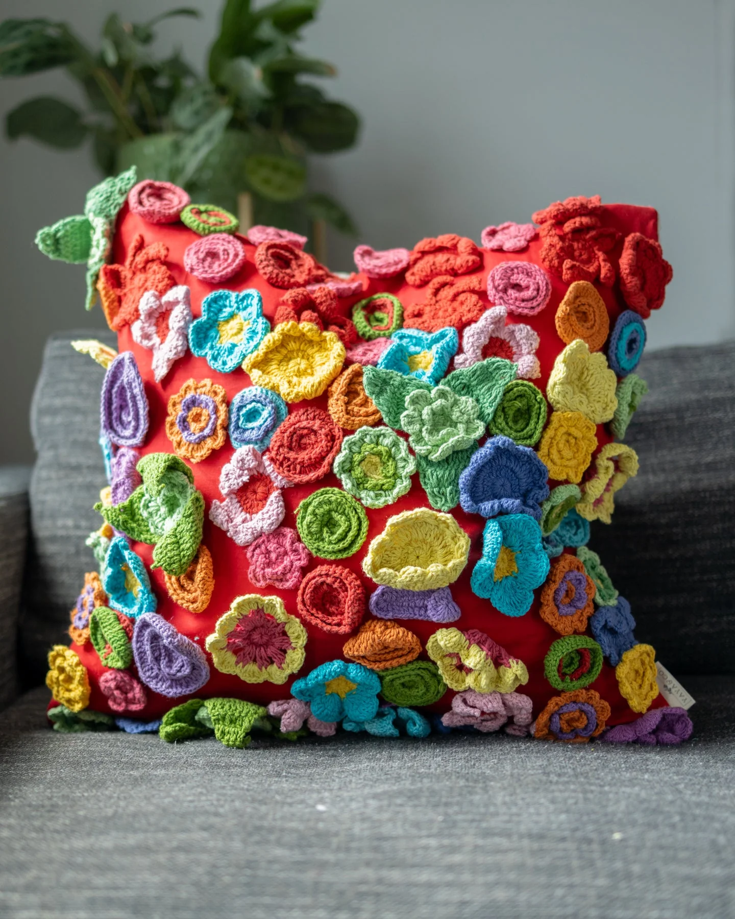 Mystery Box 060 - Poppy Pillow & Abstract Lumbar - Image 2