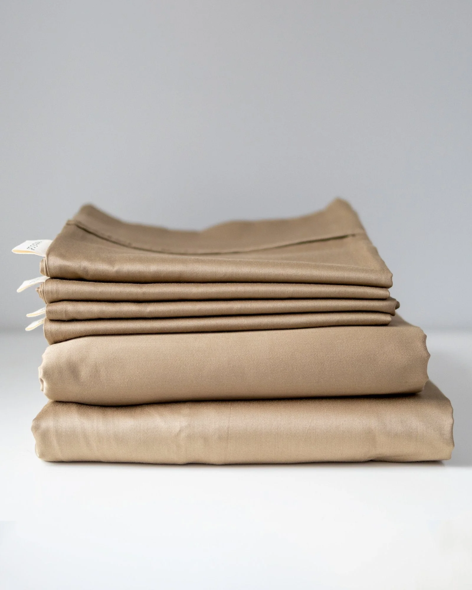 Rosie Organic Cotton Bedding Set - 400 TC - Image 4