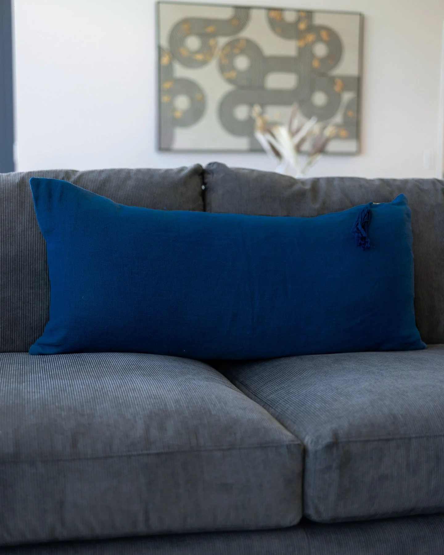 Tinsley Organic Linen Lumbar Pillow - Image 4