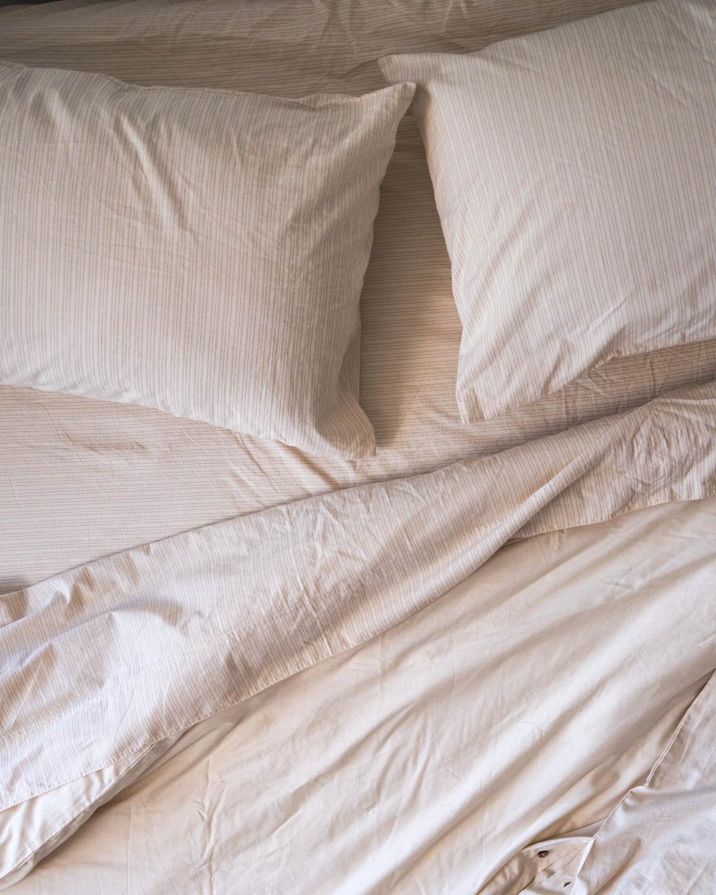 Willow Organic Cotton Percale Pillowcase Set - 300 TC - Image 5
