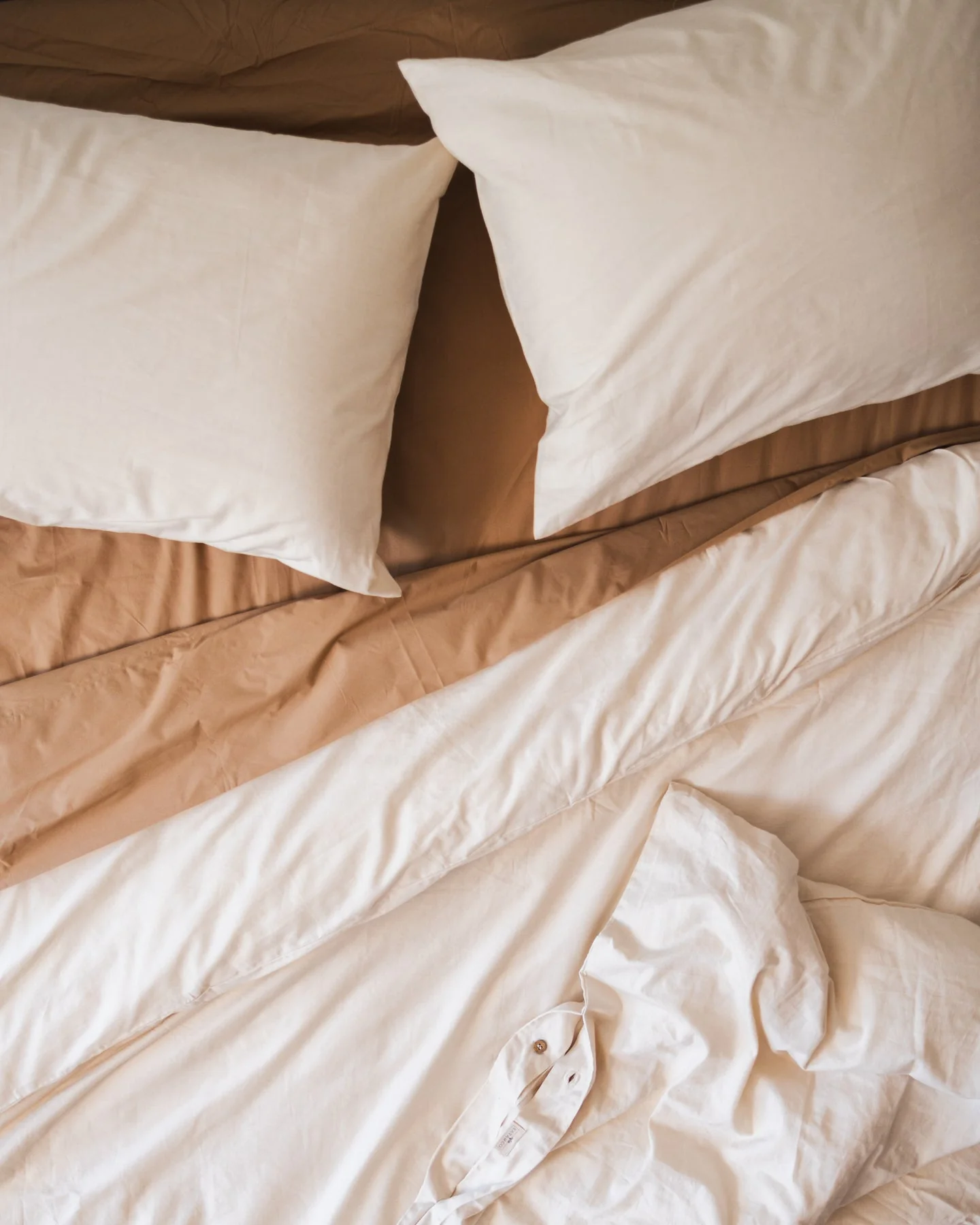 Winnie Organic Cotton Sateen Pillowcase Set - 300 TC - Image 4